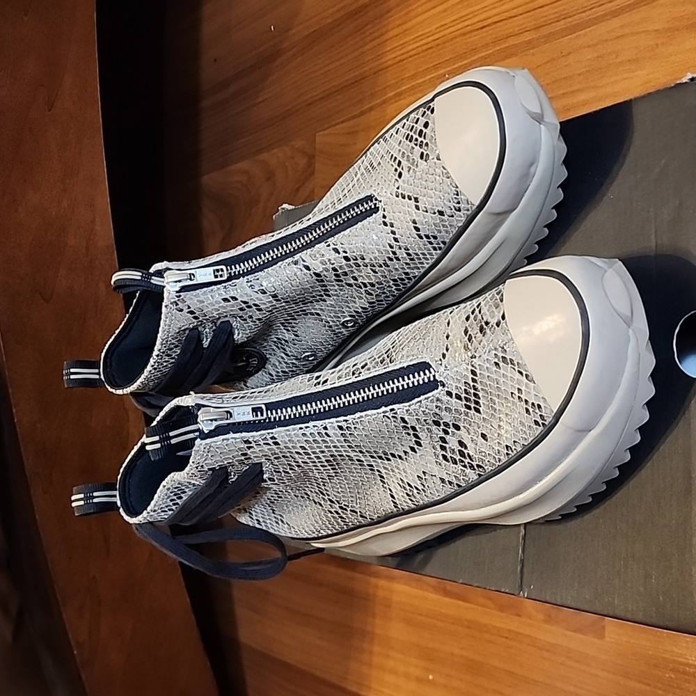 Converse Run Star Hike Snake Skin Platform Sneakers